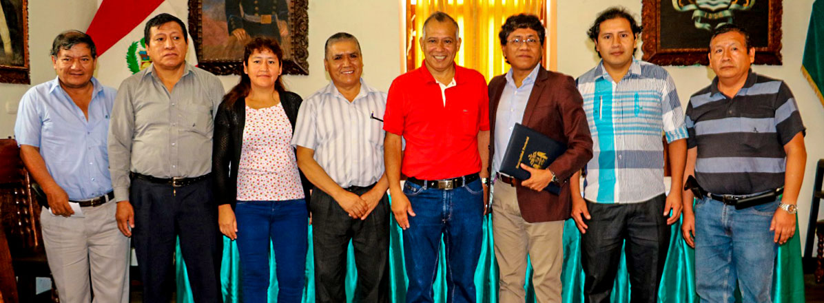APOYAMOS AL DESARROLLO EMPRESARIAL APOYAMOS AL DESARROLLO EMPRESARIAL