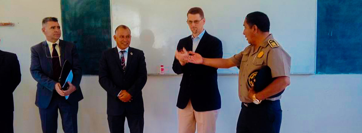 ESCUELA DE POLICíAS DE HUáNUCO SERá UN CENTRO DE INSTRUCCIóN MACRORREGIONAL ESCUELA DE POLICíAS DE HUáNUCO SERá UN CENTRO DE INSTRUCCIóN MACRORREGIONAL